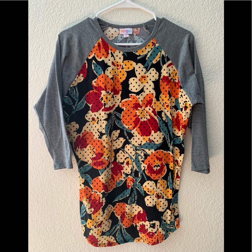 LuLaRoe shirt